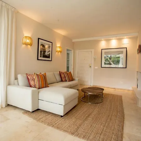 Apartamento En Guadalmina Con Vistas Al Golf Marbella Exterior photo