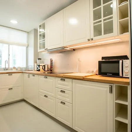 Apartamento En Guadalmina Con Vistas Al Golf Marbella Exterior photo